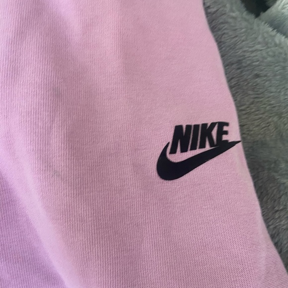 Nike tech pants - Picture 1 of 3